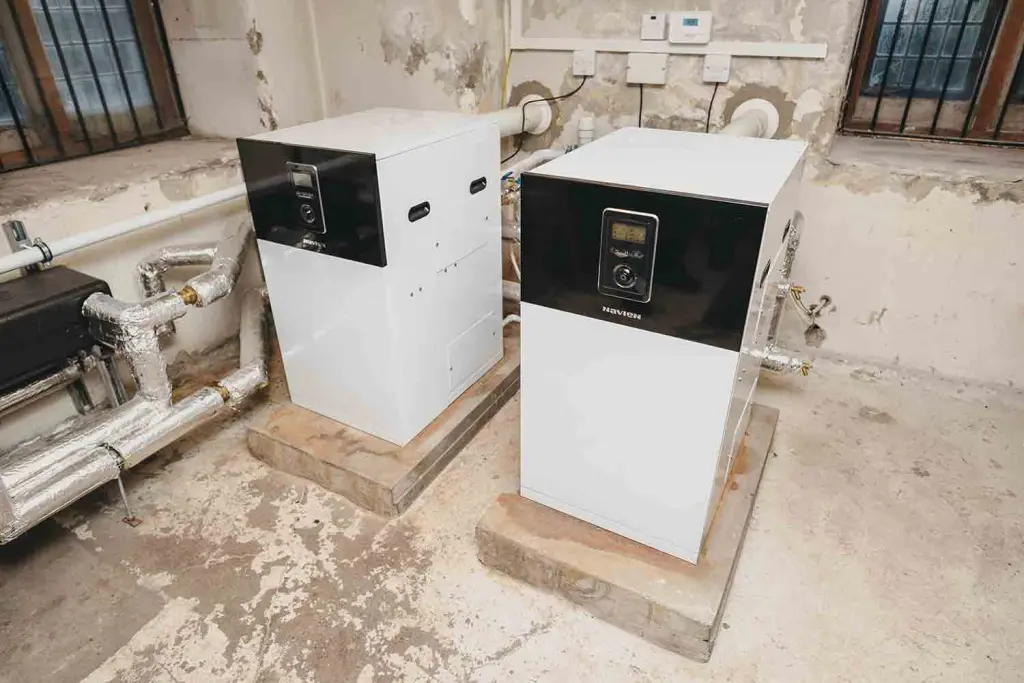 10a Kilhearn case study Navien LCB700 boilers - Navien